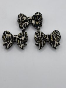 wholesale silicone creme leopard bow beads